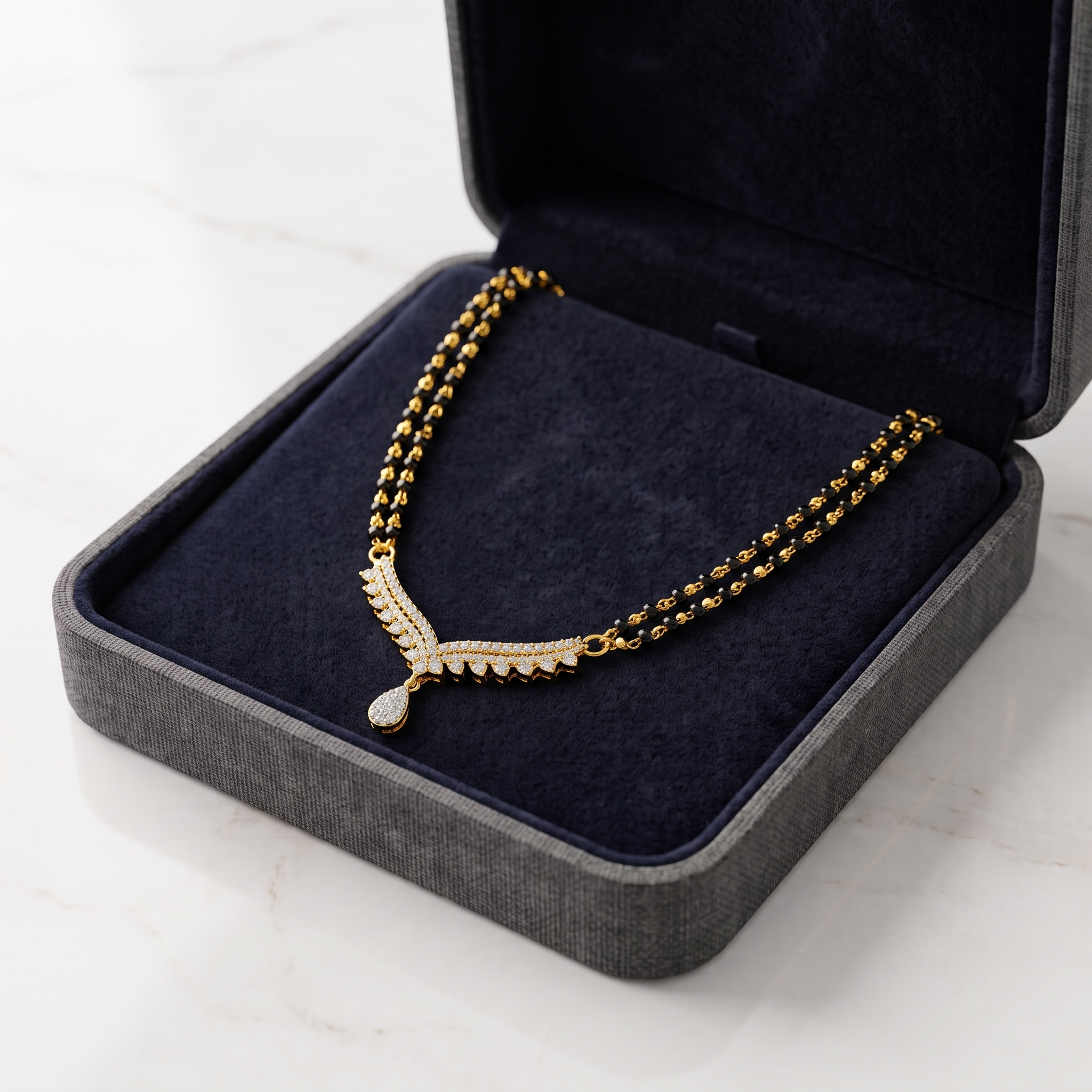 Necklaces 008