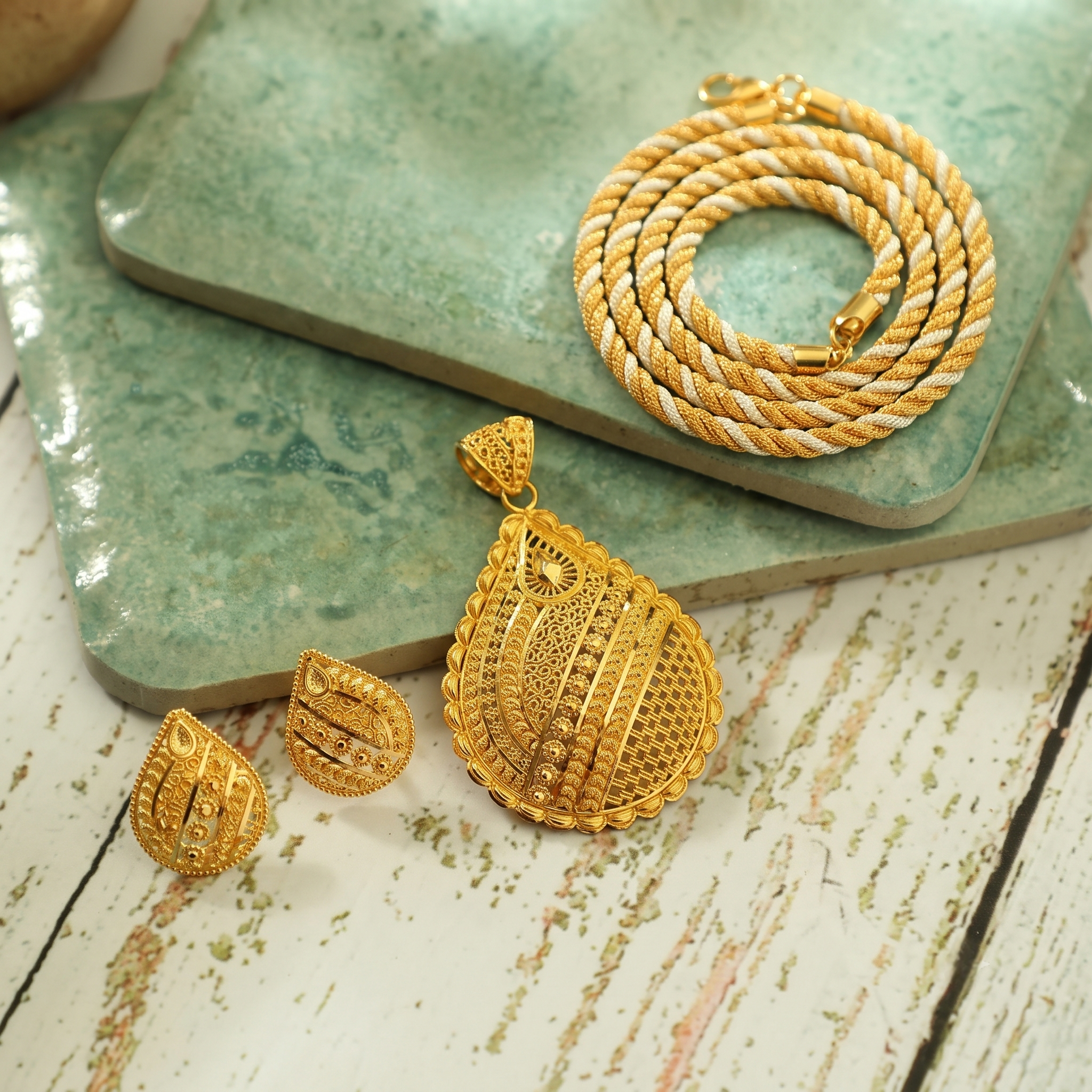 Pendant Necklace 020