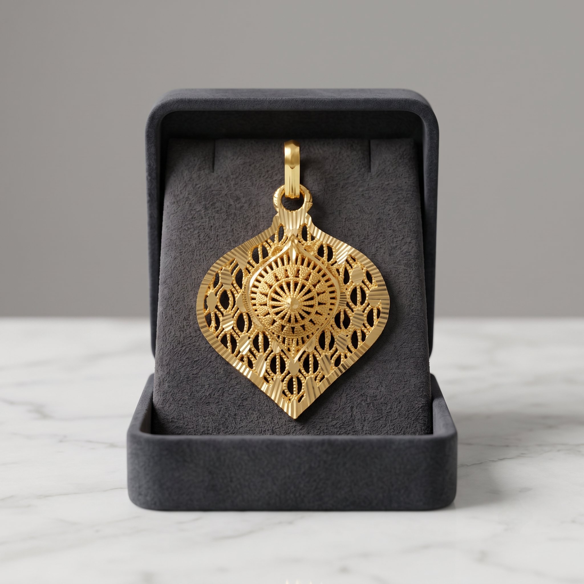 Pendants 010